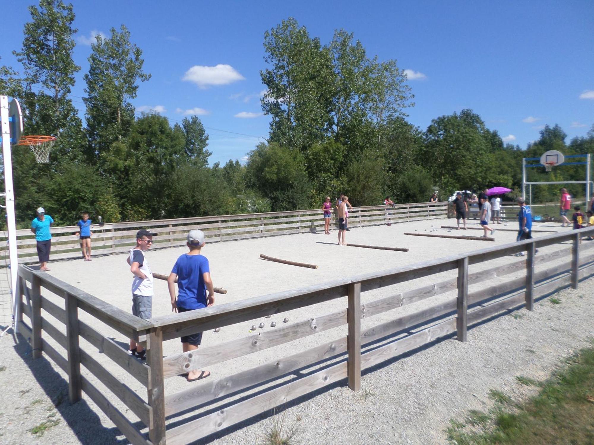 Camping Aubigny-Les Clouzeaux Aubigny  Extérieur photo